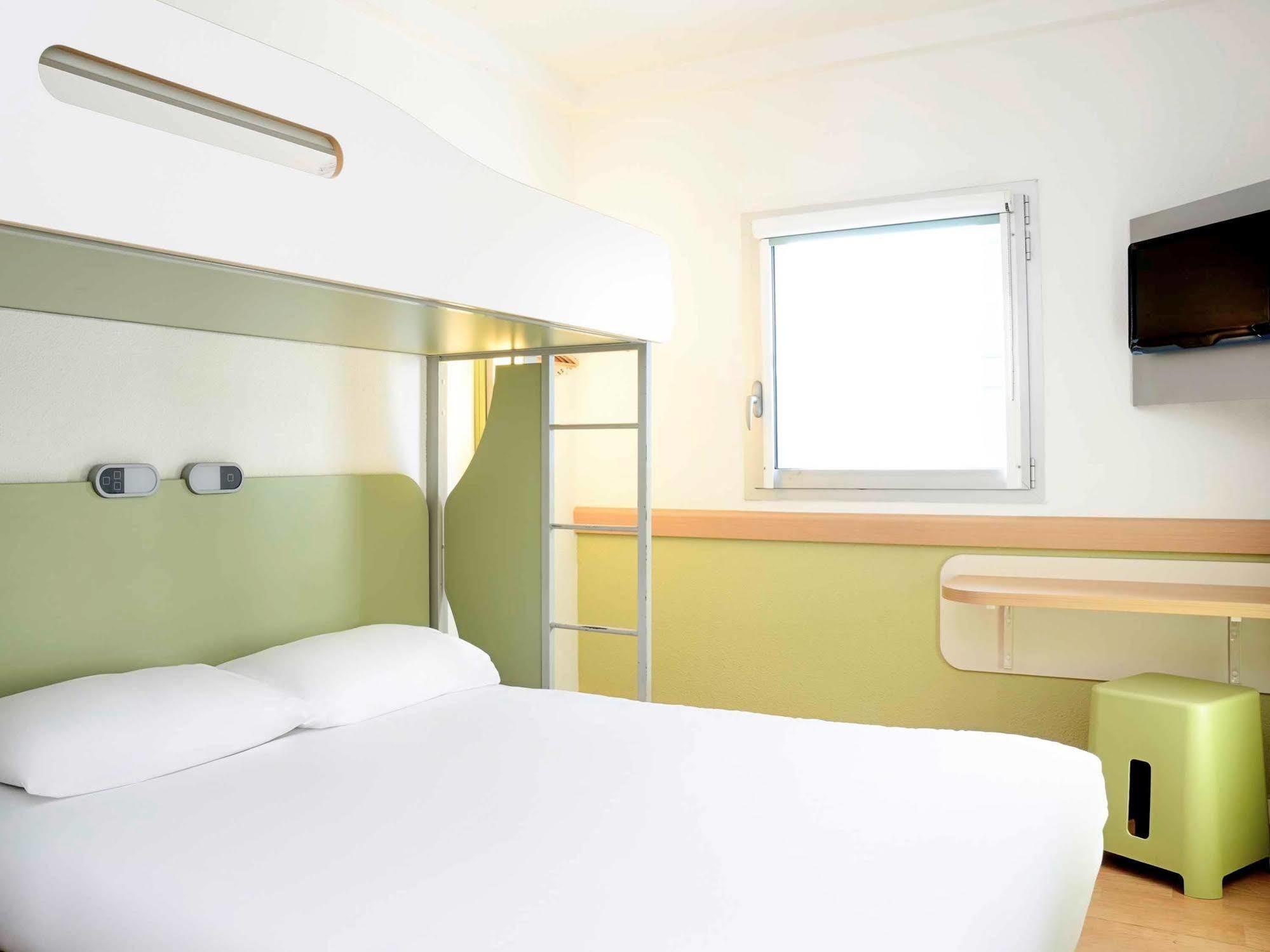 Ibis Budget Portsmouth Exterior foto